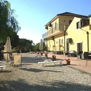 Farma Oasi Del Fiumefreddo